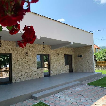 Casa Roka Apartment Eselnita Luaran gambar
