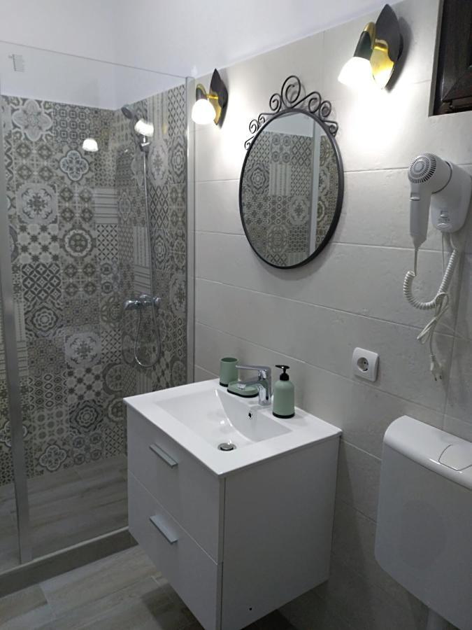Casa Roka Apartment Eselnita Luaran gambar